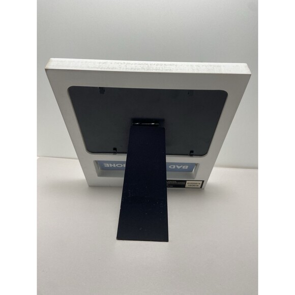 Pinnacle Holds 4 X 6 Cat Photo Frame Wooden with Turning Sign Bad to the Bone - Picture 4 of 5